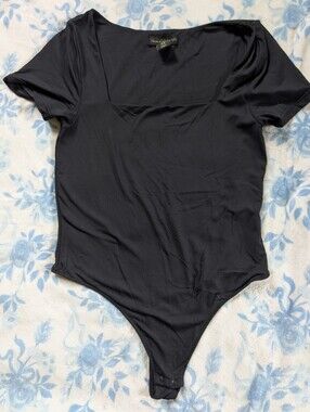 House of Harlow 1960 Black Short Sleeve Bodysuit